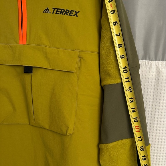 Adidas Terrex UTL HZ TOP- Cordura pullover Fleece. Size SMALL- NWT- UNISEX - Picture 2 of 10